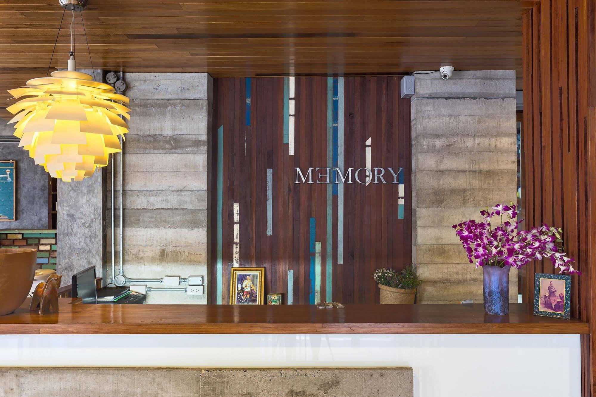 Memory Patong - Sha Certified Hotel Exterior photo